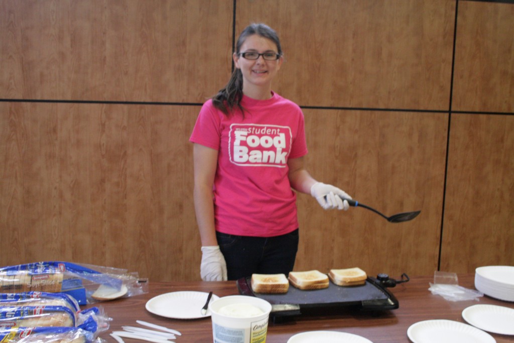 Student Food Bank serves sandwiches to students The Sputnik